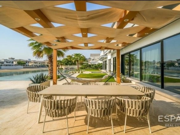 Signature Villa — Frond P, Palm Jumeirah