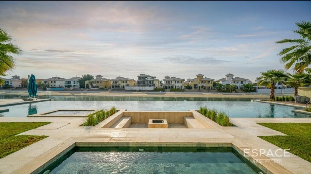 Signature Villa — Frond P, Palm Jumeirah